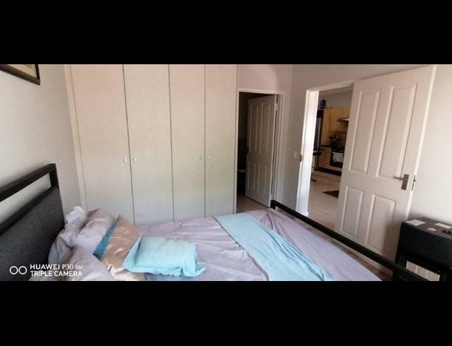 2 BEDROOM TOWNHOUSE TO LET IN BRYANSTON